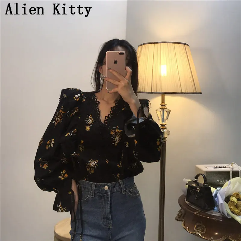 Женская кружевная рубашка с рюшами Alien Kitty элегантная Свободная цветочным