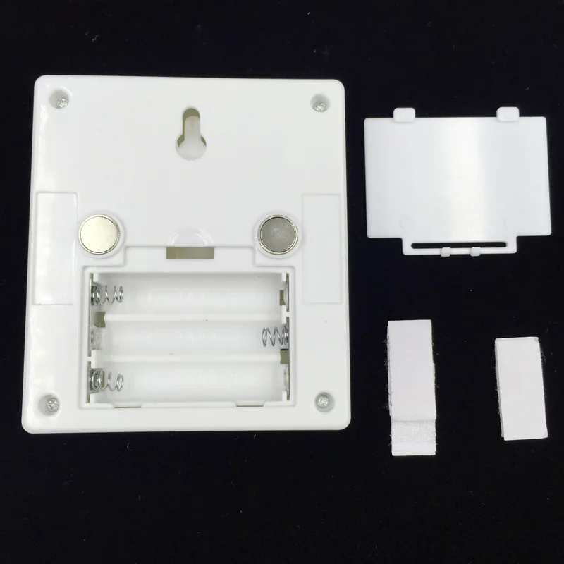 Светодиодный настенный светильник COB с магнитным креплением 3 * AAA батарейки