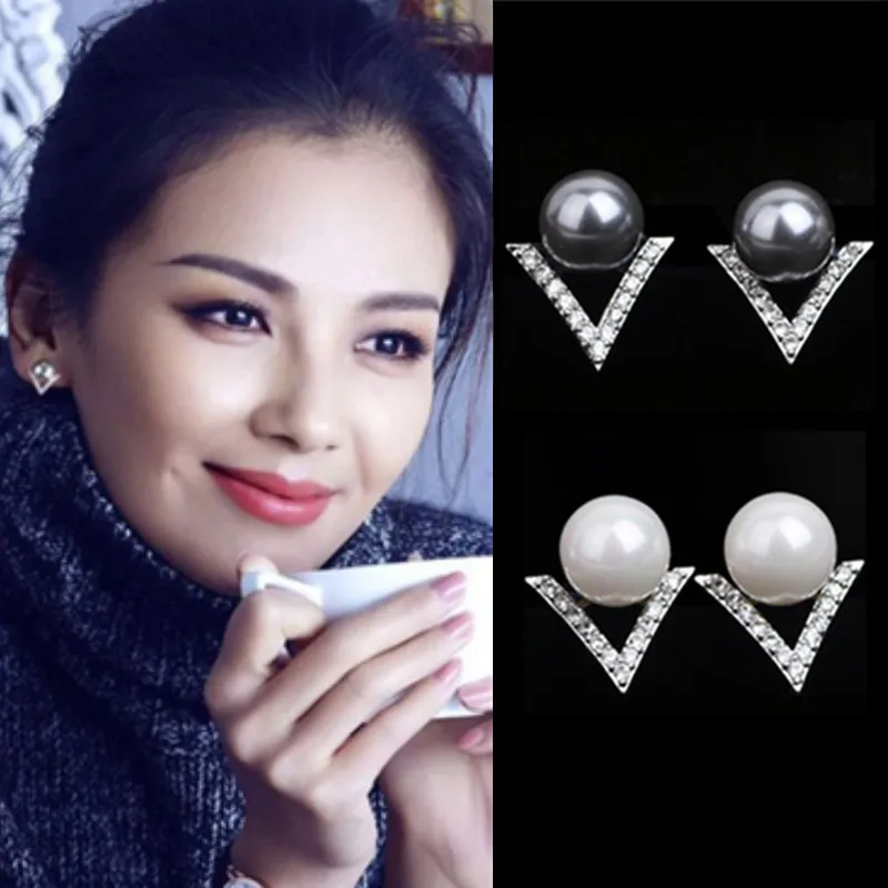 

New Women Pearl Stud Earrings Elegant Crystal Triangle Earring for Ladies Wedding Ear Jewelry Brincos boucle d'oreille Bijoux