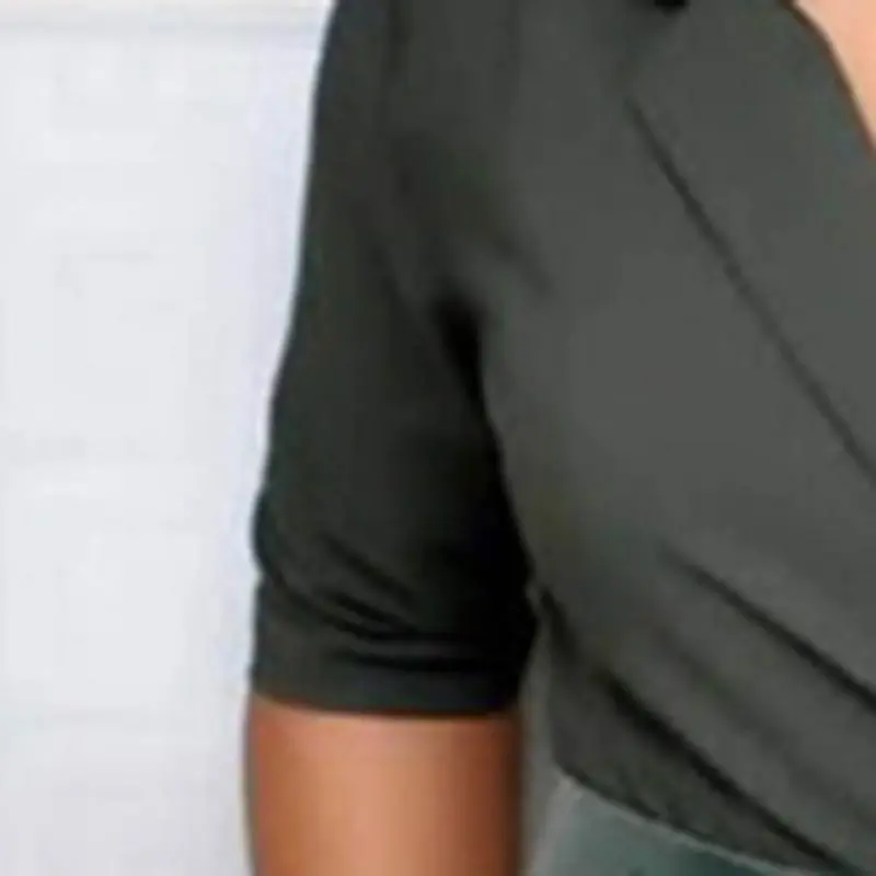 Винтажное элегантное офисное женское черное плиссированное платье средней