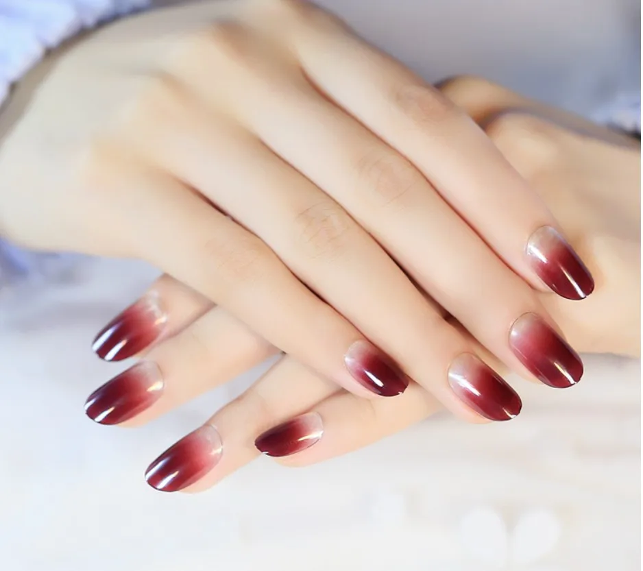 Новые красные блестящие искусственные ногти для маникюра длинные дизайнерские