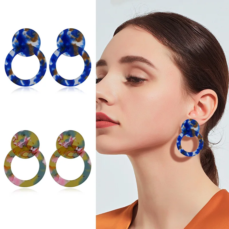

JUJIE Round Acrylic Stud Earrings For Women Geometric Wedding Big Earrings Fashion Jewelry Female Bijoux