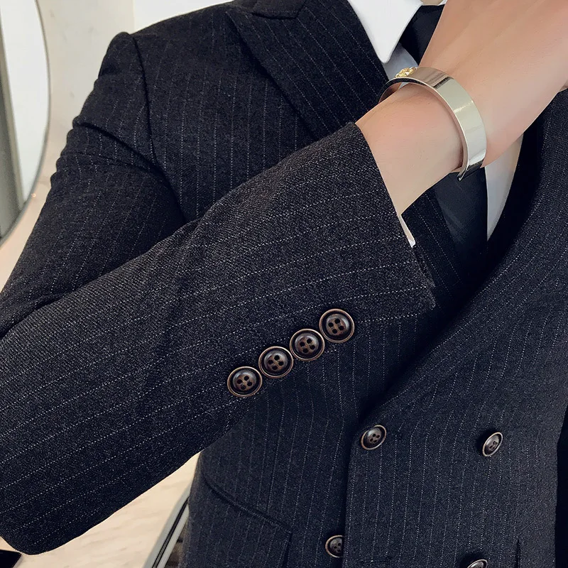 

Men's Business Striped Suit Three-piece Korean Double-breasted Suit Ternos Masculinos Sets