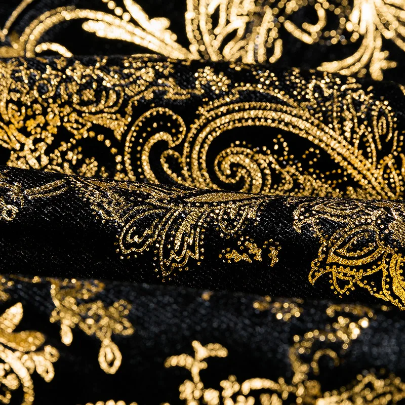 Мужской блейзер с длинным рукавом облегающего силуэта золотистого цвета