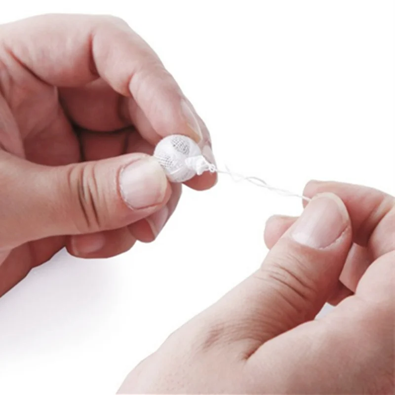 Hech narsasiz yalangoch xotinlar Porno kinoteatrda porno