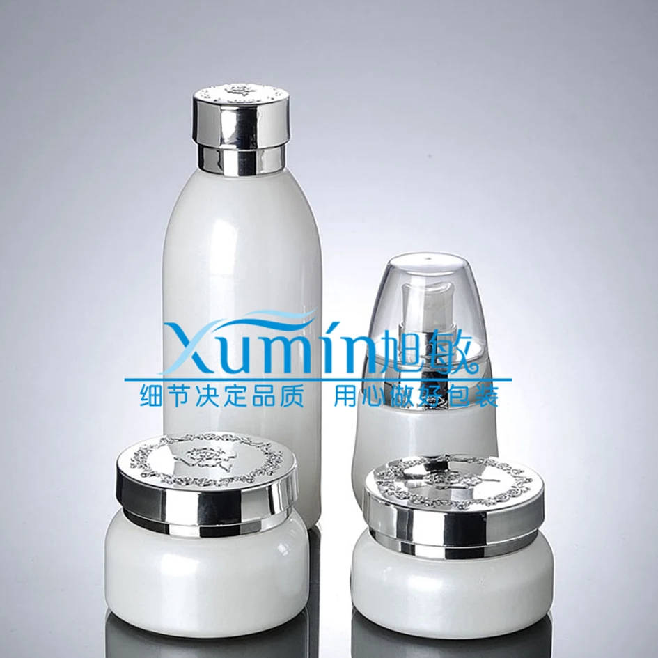 30 мл Белый Зеленый матовое стекло бутылка лосьона пресс насос бутылки