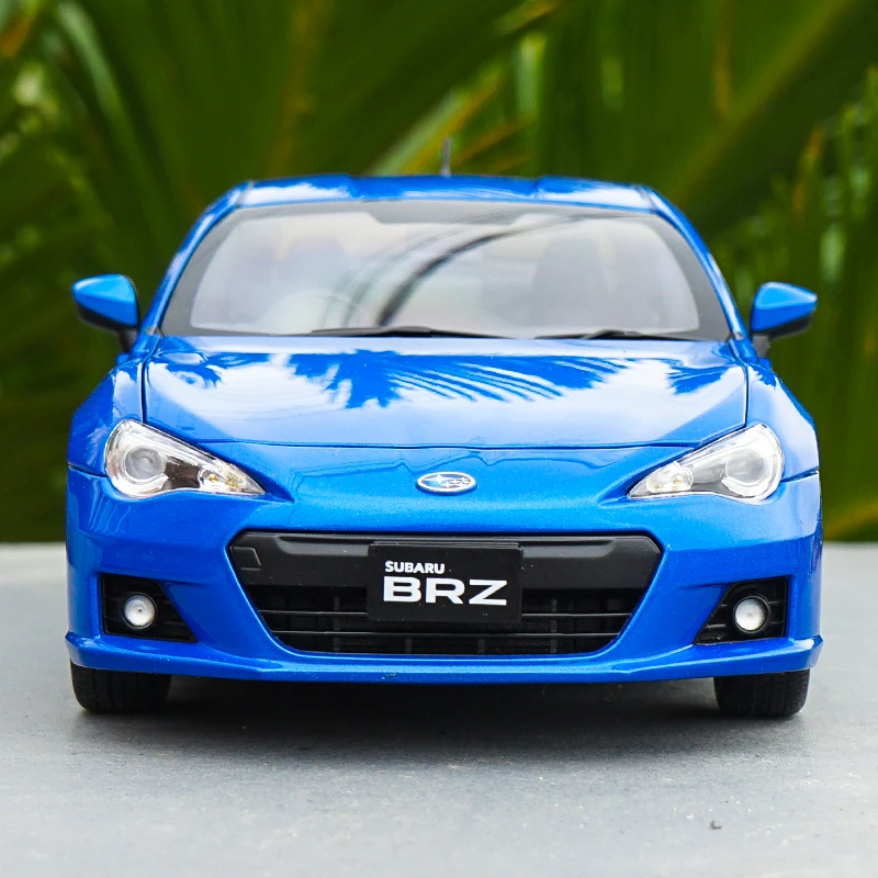 1:18 SUBARU BRZ GT86 усовершенствованная модель автомобиля из сплава литая под давлением металлическая модель игрушечного автомобиля игрушки для мальчиков Коллекция подарков