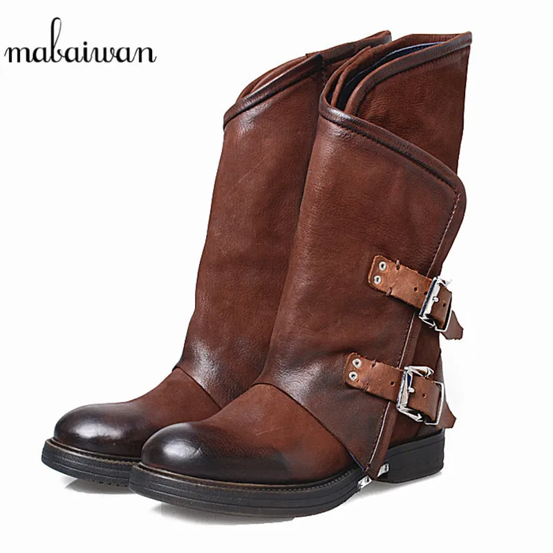 melhor Mabaiwa 2017 Novo Estilo De Couro Genuíno Sapatas Das Mulheres Fivelas Botas Flats Retro Mid-calf Botas Militares Botas De Montaria Zapatos Mujer