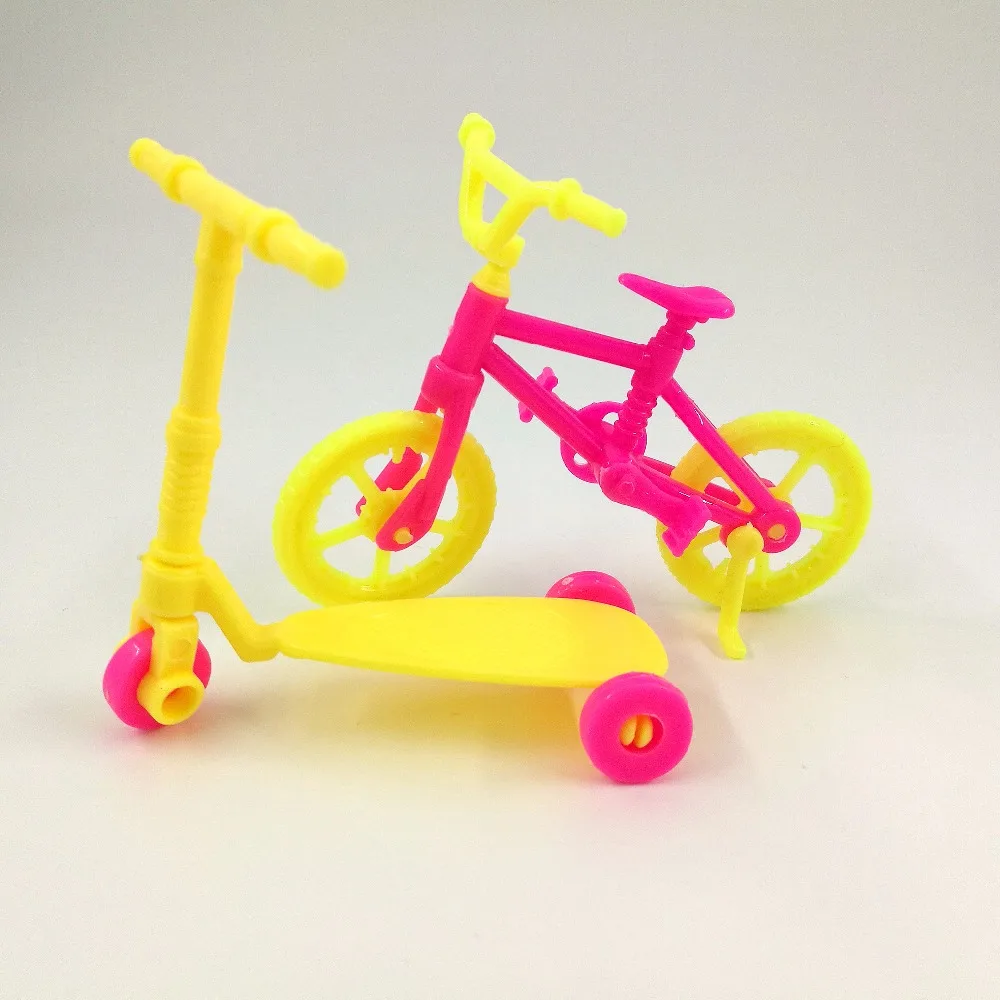 2pcs Kids scooter Bicycles Bikes Mini Toy for Barbie Accessories Girls Birthday Gifts Doll Accessories Fits for 10cm Dolls