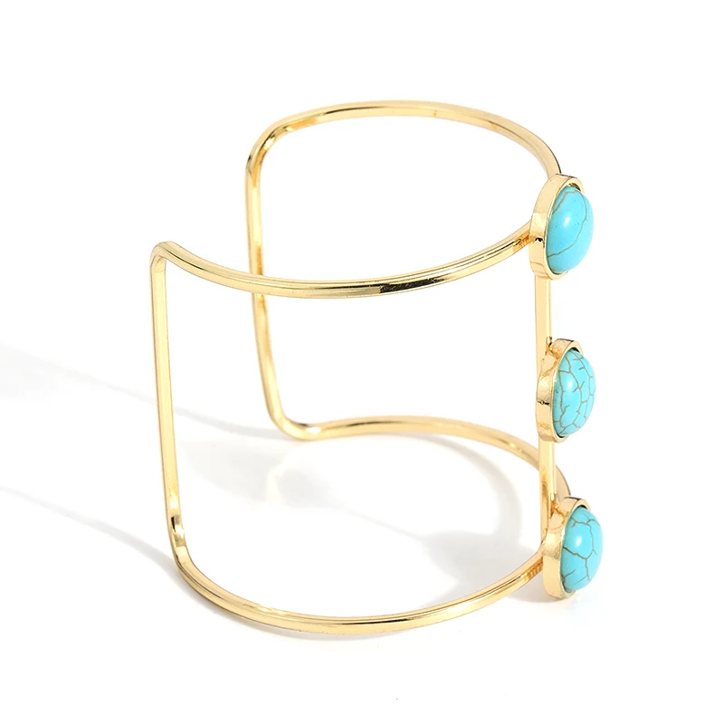 Браслет женский широкий в богемном стиле золотого цвета с синими бусинами