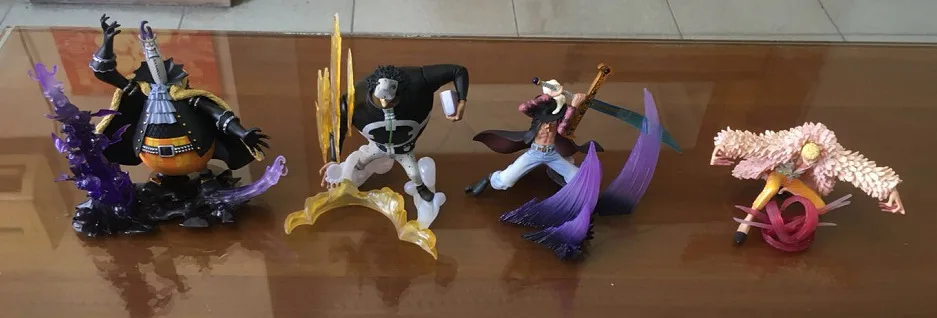 4 шт./компл. фигурку аниме ONE PIECE donquixote doflamingo Bartholemew Kuma Гекко Мория соколиный глаз Vol.2 ПВХ 13 см плюшевая игрушка