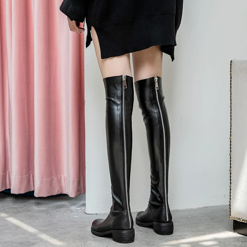 Женские ботфорты на толстом каблуке ISNOM черные мотоциклетные кожаные сапоги с