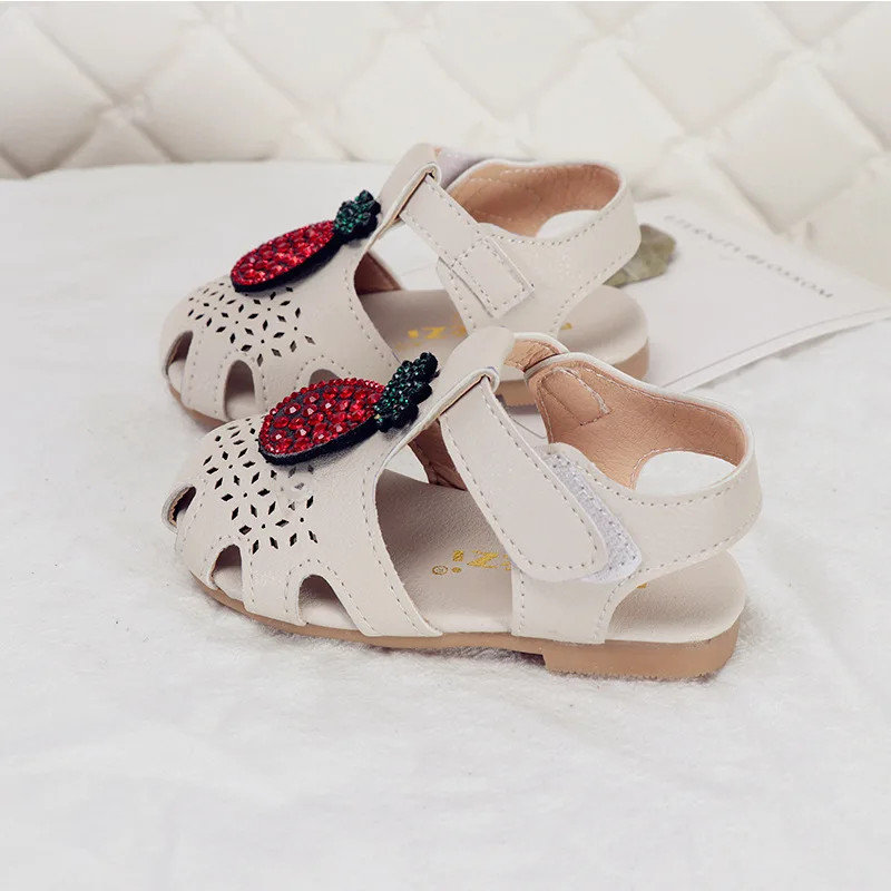 Детские сандалии с Т образным ремешком обувь принцессы со стразами и ананасом