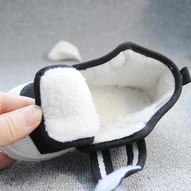 

Kids Canvas Shoes Anti-Slippery Plush Warm Soft Casual Shoes Children Sport Boys Girl Fashion Canvas Shoe Autumn Winter For Baby