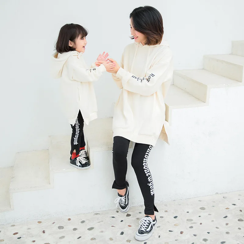 Семейные свитера Платье для мамы и дочки Однотонный теплый свитер из 100% хлопка