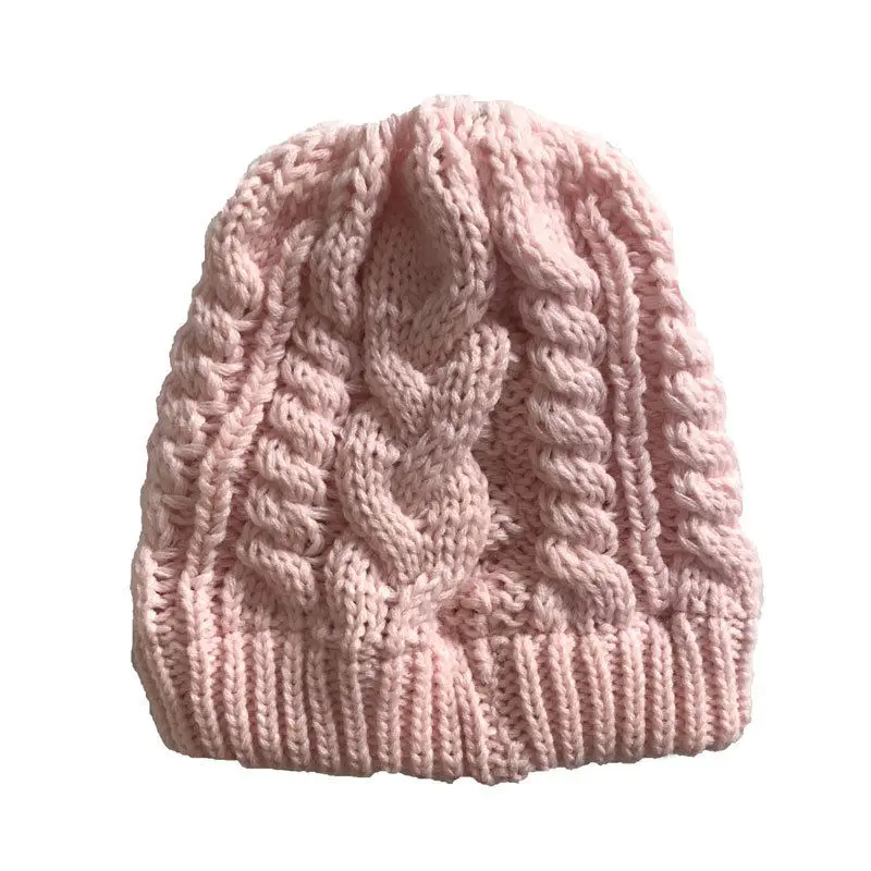 Женский хвостик стрейч вязанная крючком шапка грязная булочка Beanie Holey теплые зимние шапки - Цвет: Розовый