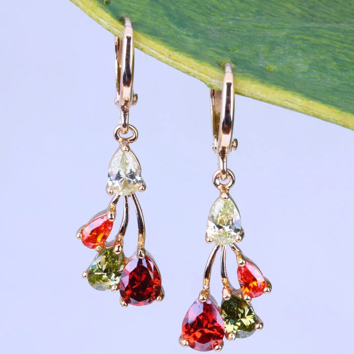 Серьги "Чудесный зеленый имитационный перидот и красный гранат на желтом золоте" Love Monologue для женщин X0319 с быстрой доставкой.