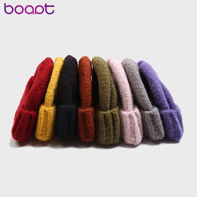 

Autumn Winter Warm Knitted Skullcap Casual Short Wide Hip Hop Hat Adult Men women Wool Knitted Beanie Caps Unisex Elastic Hats
