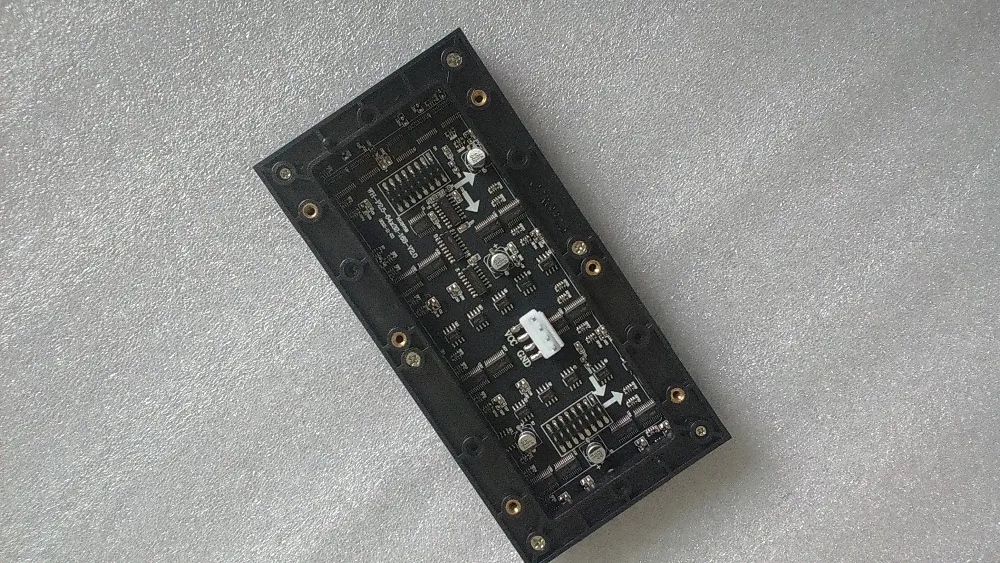 Светодиодный экран SMD2121 160*80 мм 64*32 пикселей 1/16 сканирование внутри помещения 3 в 1