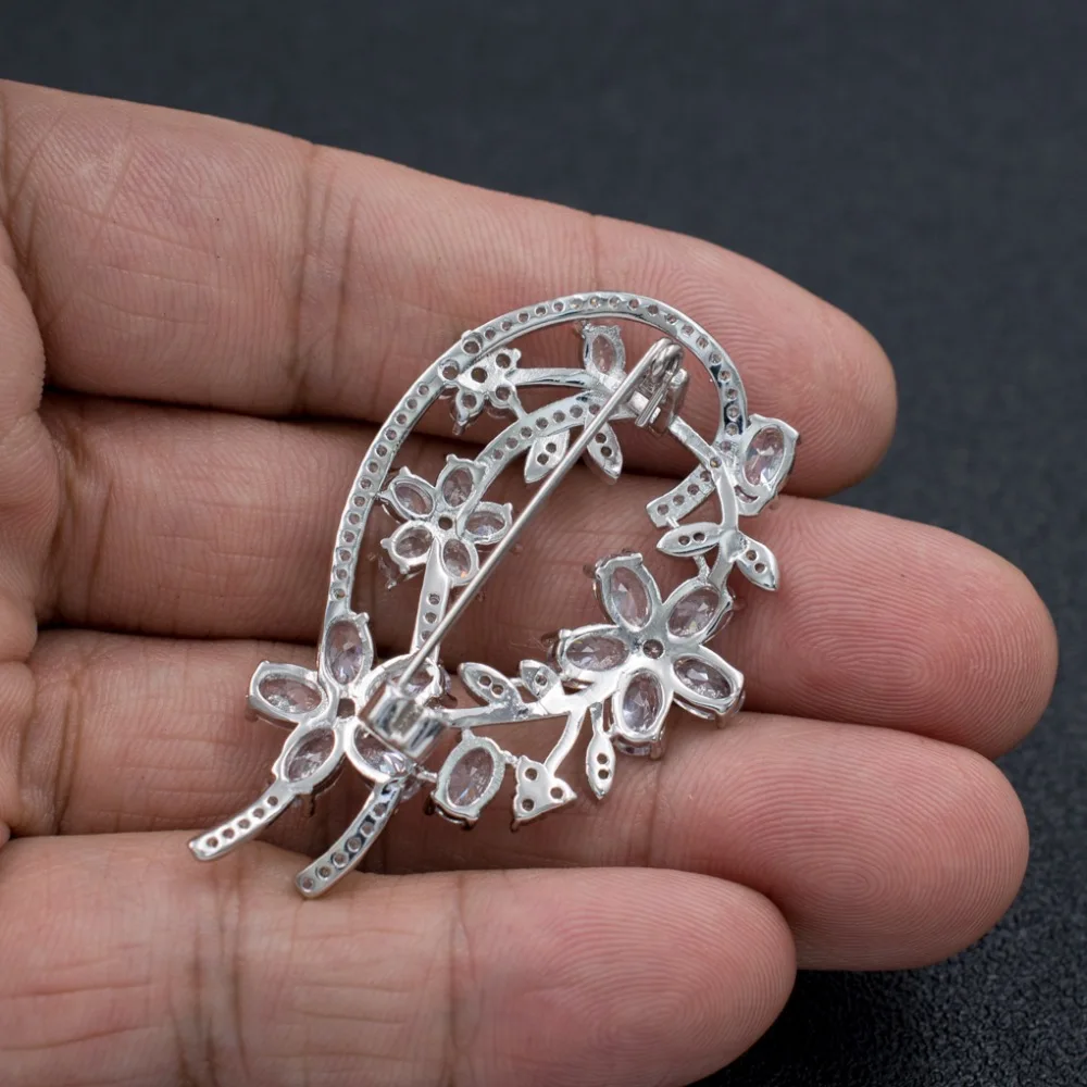 

5A Cubic Zirconia Silver Tone Flower Brooch Broach Pin High Quality Women Jewelry Dress Accessories B0084SIL