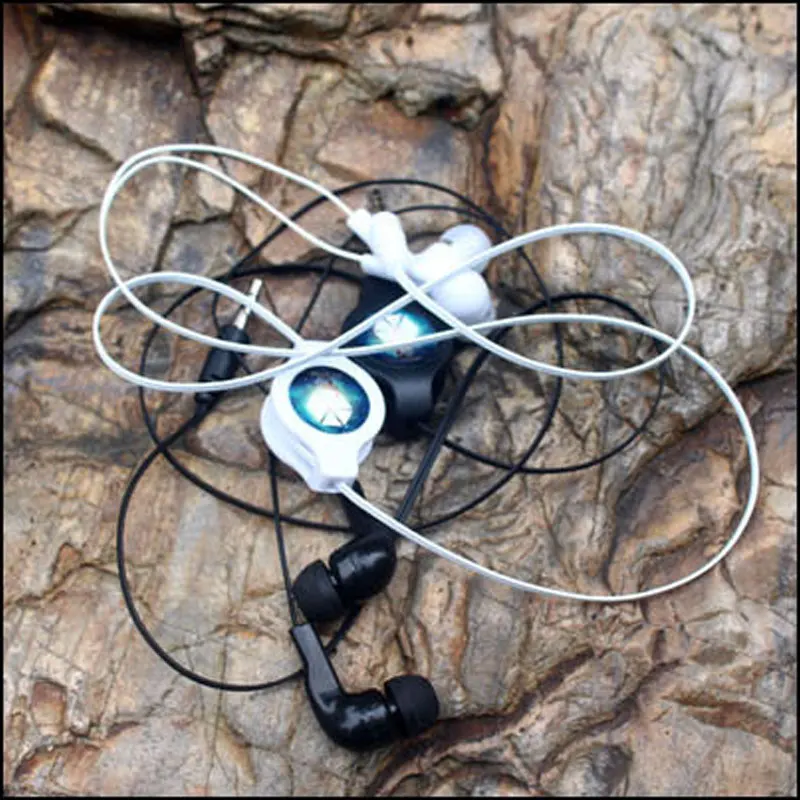 MLLSE Naruto Sarutobi Kurenai Yuhi Portable Earphone Retractable Wired Stereo In-ear Earbud Earphones Music Headset For phone PC |