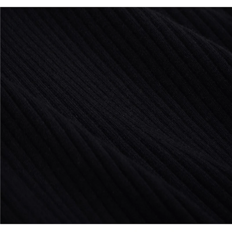 

The 2018 autumn/winter new v-neck button slim sweater knitted belt dress