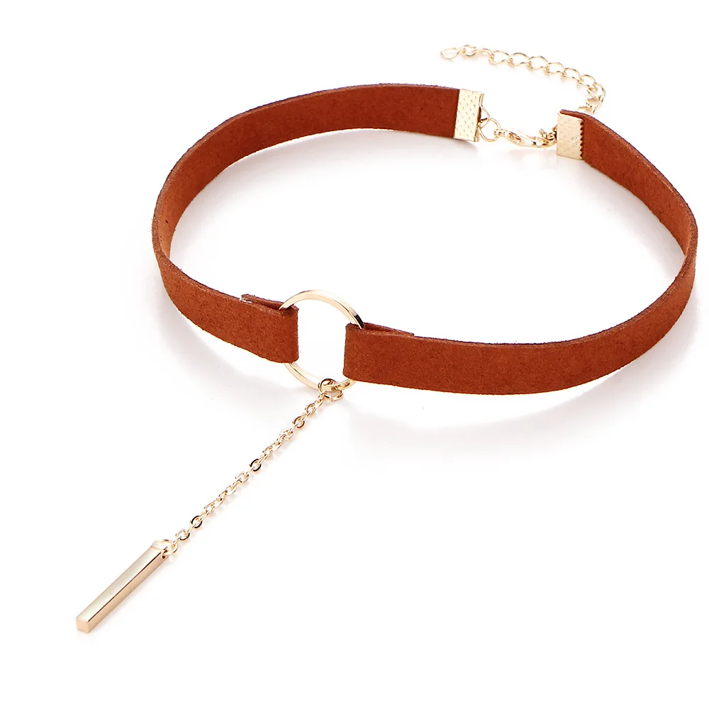 Черное кожаное ожерелье чокер женское с кисточкой бархатная цепочка серебряная