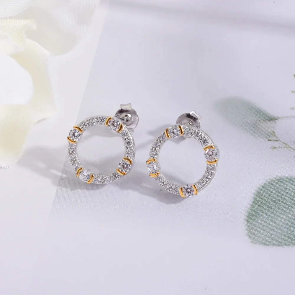 

Женские серьги-гвоздики из серебра 925 пробы