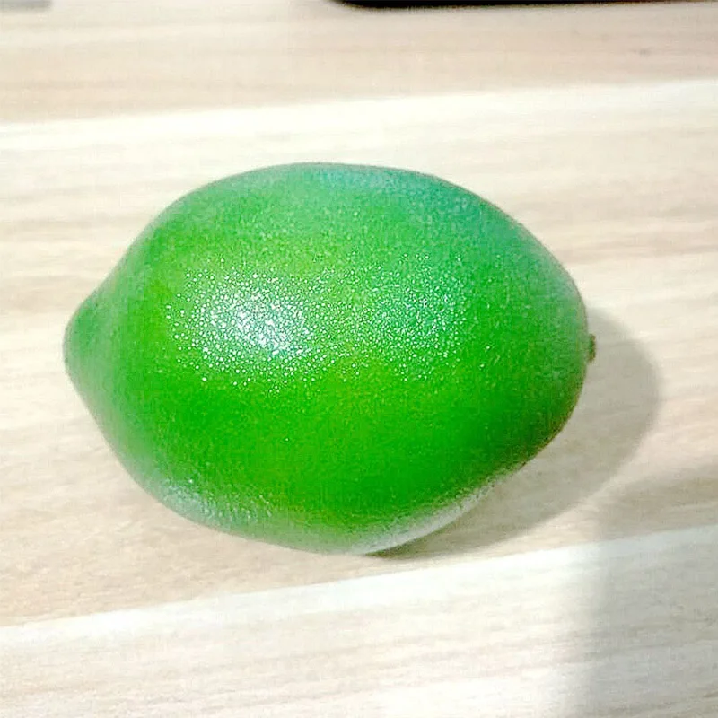 Green lemon Пластиковый пенный реалистичный имитация, модный реквизит для свадебной вечеринки, 1 шт., Хит, искусственный ребенок, образование, поддельные фрукты, овощи - Цвет: Green lemon