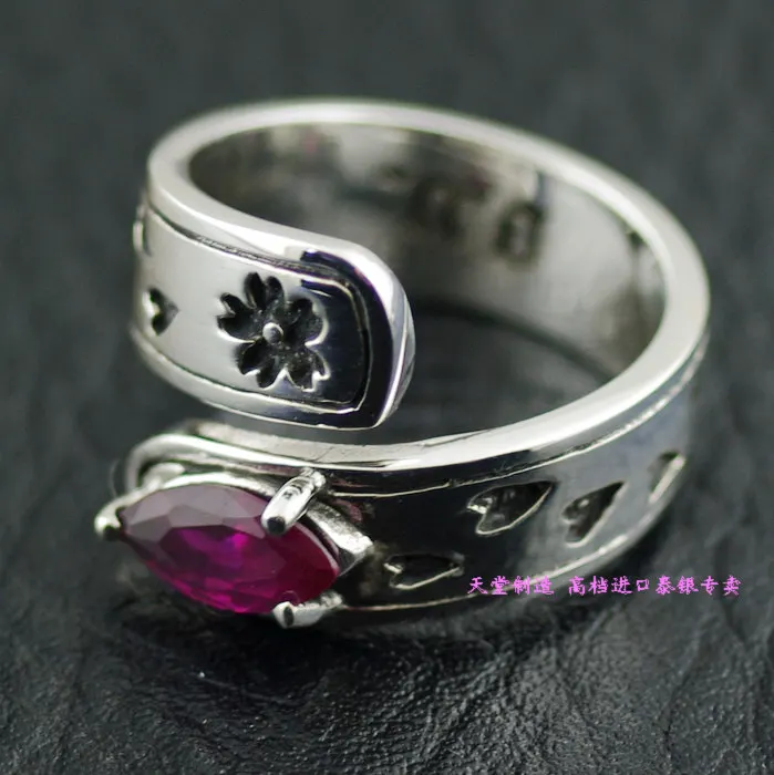 

Girls vibrations oriental red corundum pure silver pinky ring open ring