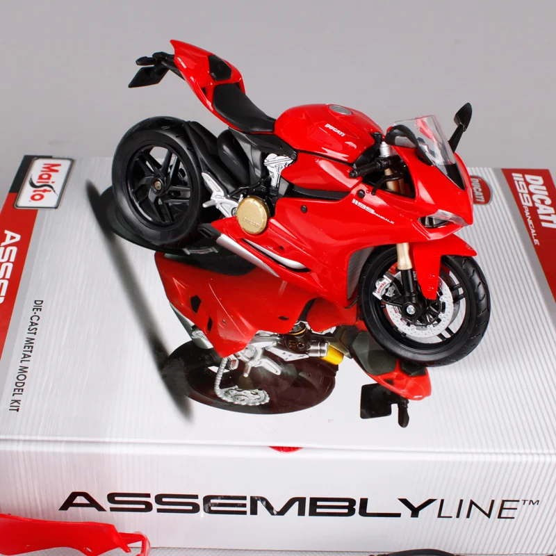 Комплект моделей мотоциклов и велосипедов Maisto 1:12 Ducati 1199 PANIGALE DIY Бесплатная