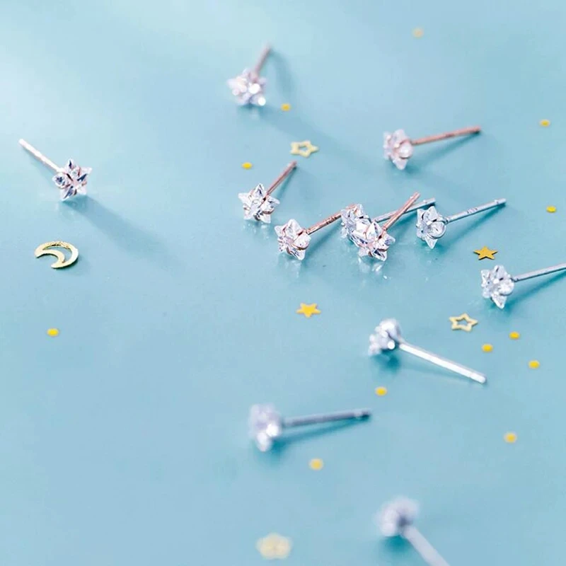 Серьги-гвоздики из серебра 925 пробы с фианитом 5 мм | Украшения и аксессуары