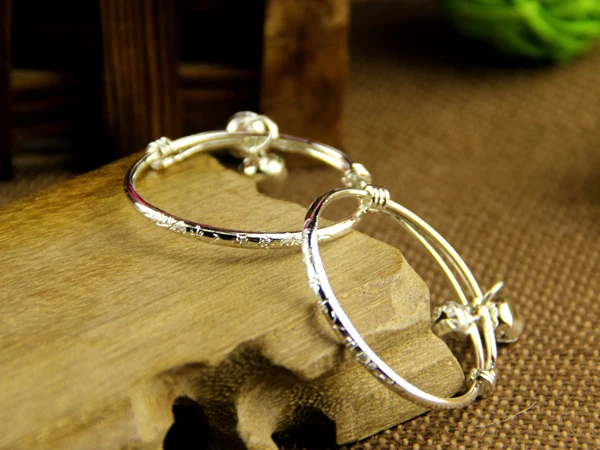 Детский браслет с колокольчиками 2 шт. посеребренный/Золотой платформой 18 К для