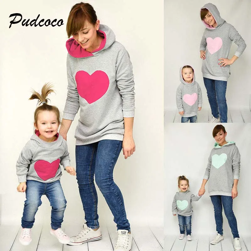 Одежда для всей семьи Pudcoco 2018 толстовка с капюшоном и сердечком мамы дочки платье