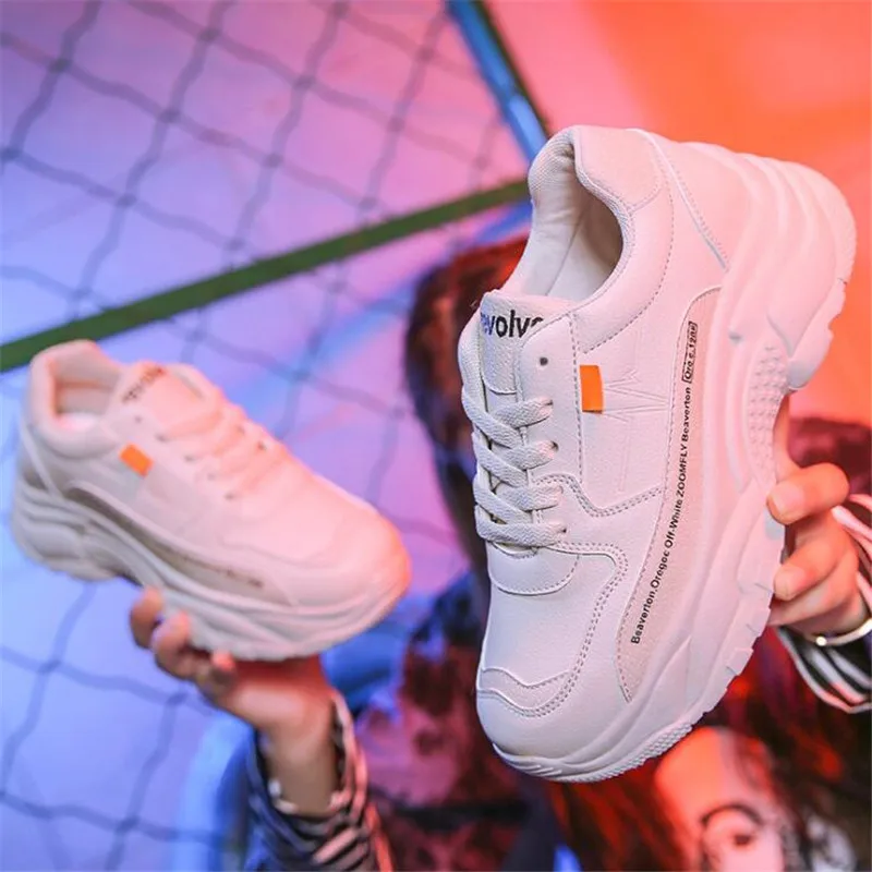 Женские кроссовки DIWEINI белые замшевые на платформе повседневная обувь весну 2019 |