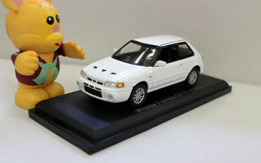 Оригинальная фабрика 1:43 Mazda Familia GT-R 1993 Игрушечная машина из сплава игрушки для детей литой модельный автомобиль подарок на день рождения