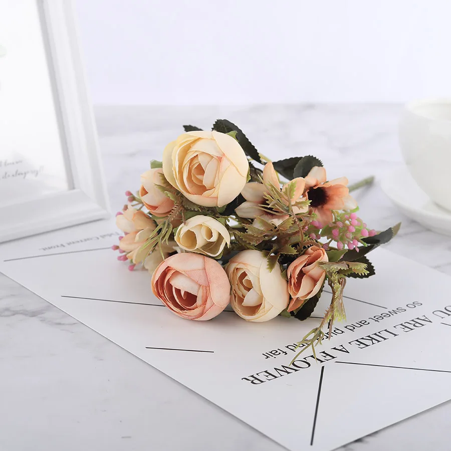 Daisy Rose Yellow Шелковые искусственные цветы «сделай сам» с маргариткой камелии, маленькая Роза, букет невесты, декор для рождественской вечеринки, искусственные цветы, свадебное украшение для дома - Цвет: Daisy Rose Yellow