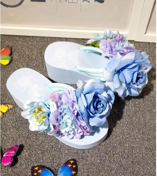 

Summer fashion handmade flowers high heel flip flops slip slope with thick Korean female pinch beach sandals Free shipping