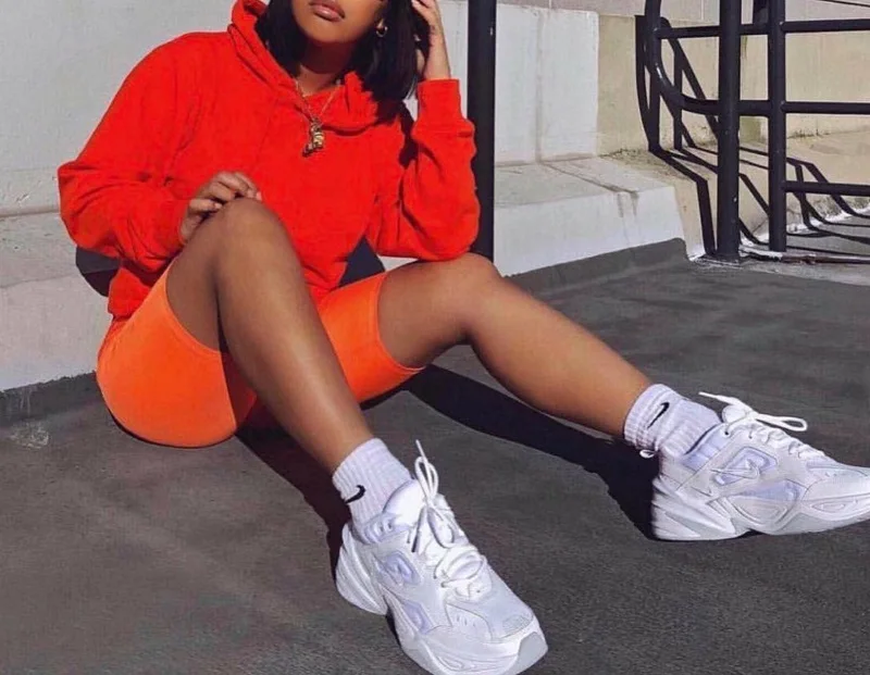 Облегающие байкерские шорты черные оранжевые неоновые эластичные велосипедные