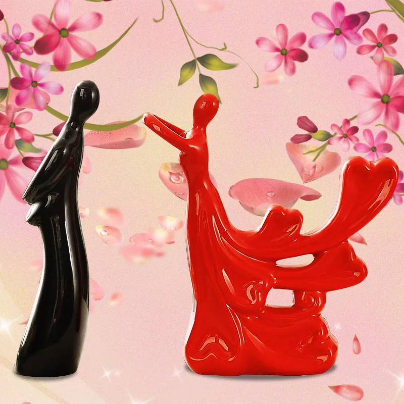 

2pcs/set European Creative Ceramic Ornament Home Decoration Crafts TV Cabinet Office Statues Accessories Wedding Gift Figurines