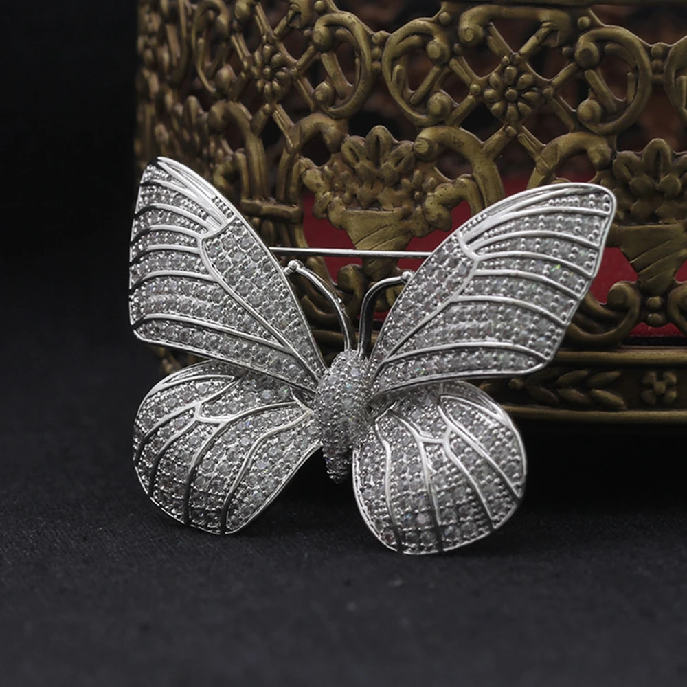 Сказочные Полный микро Паве CZ Бабочка Брошь Серебряный Тон Оловяшка Круглый