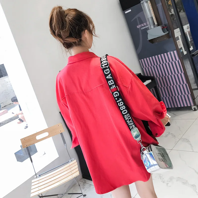 Женская красная джинсовая куртка из хлопка | одежда