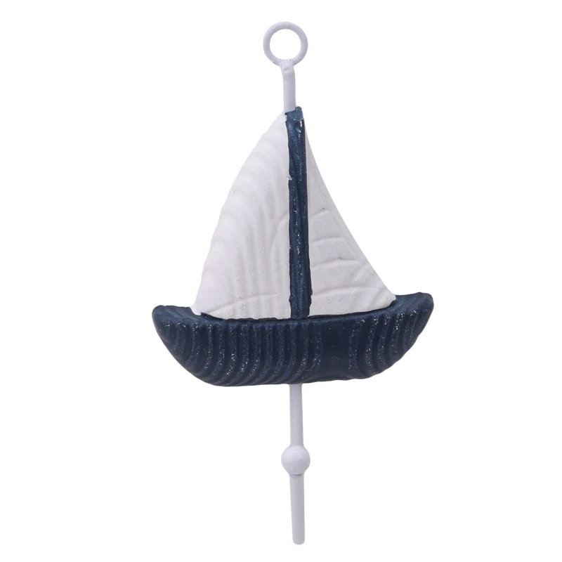 Пальто и шапка в средиземноморском стиле вязанные крючком синие белые