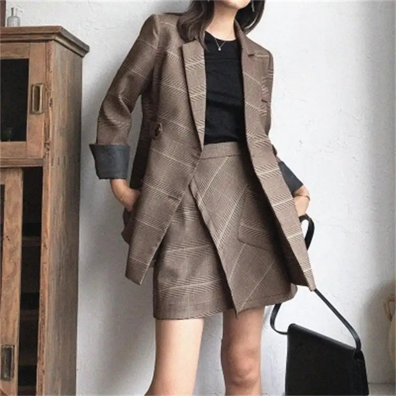Женский клетчатый костюм Осенний в британском стиле маленькая короткая юбка из