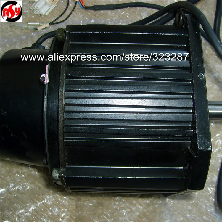 

Used & Tested Working AC SERVO MOTOR SGMDH-12A2A-YR13