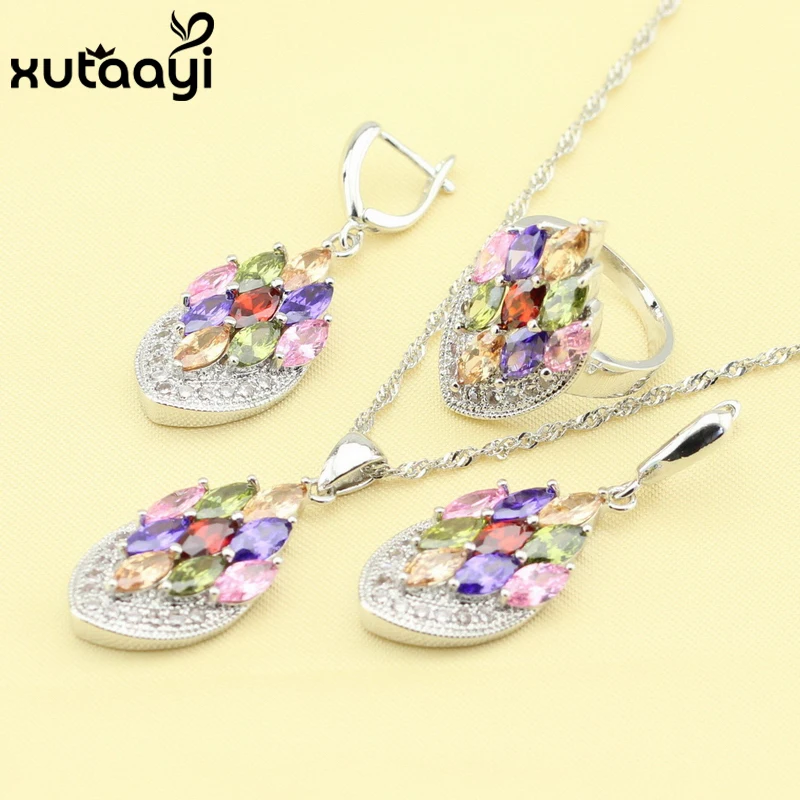 Превосходный серебряный комплект ювелирных изделий из трех предметов ожерелье