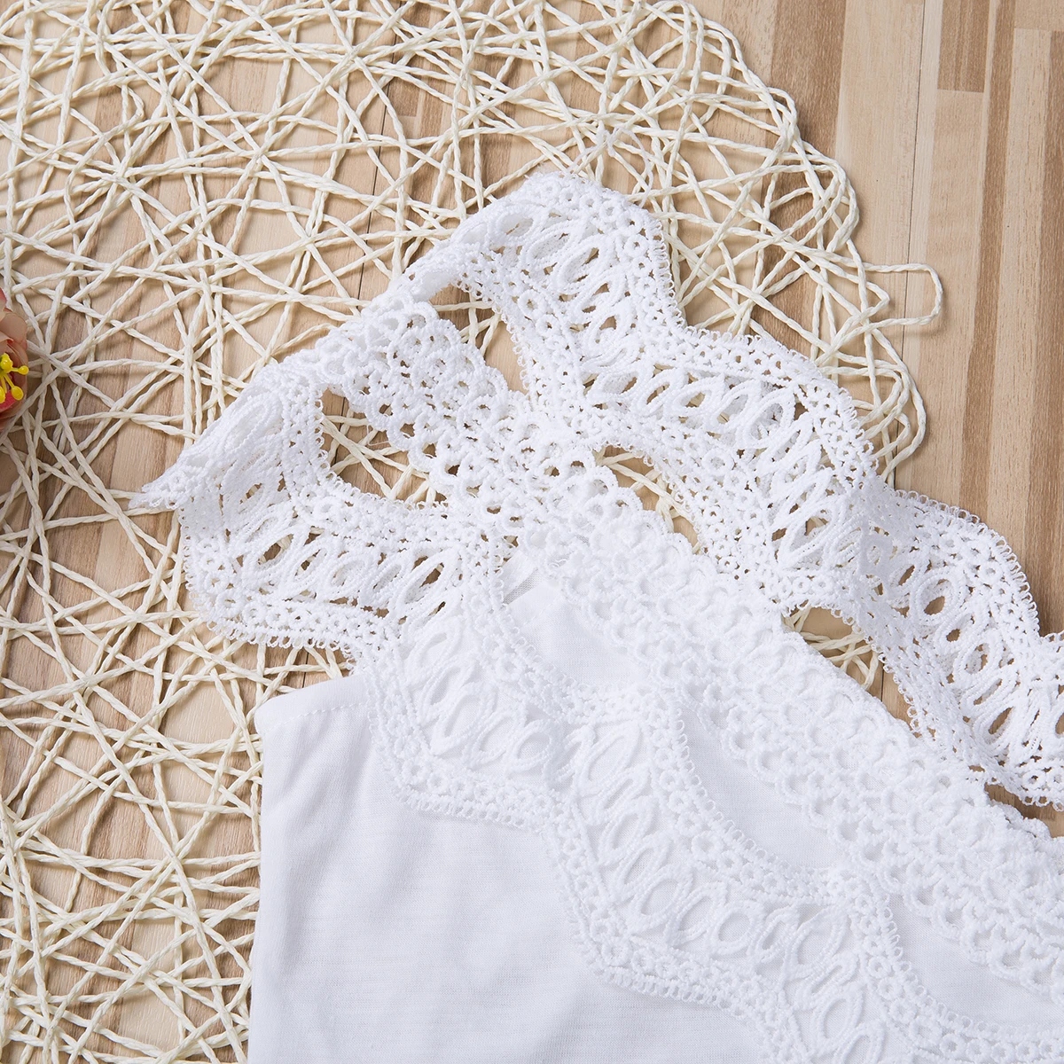 Женская Повседневная кружевная облегающая футболка с открытыми плечами Мягкий