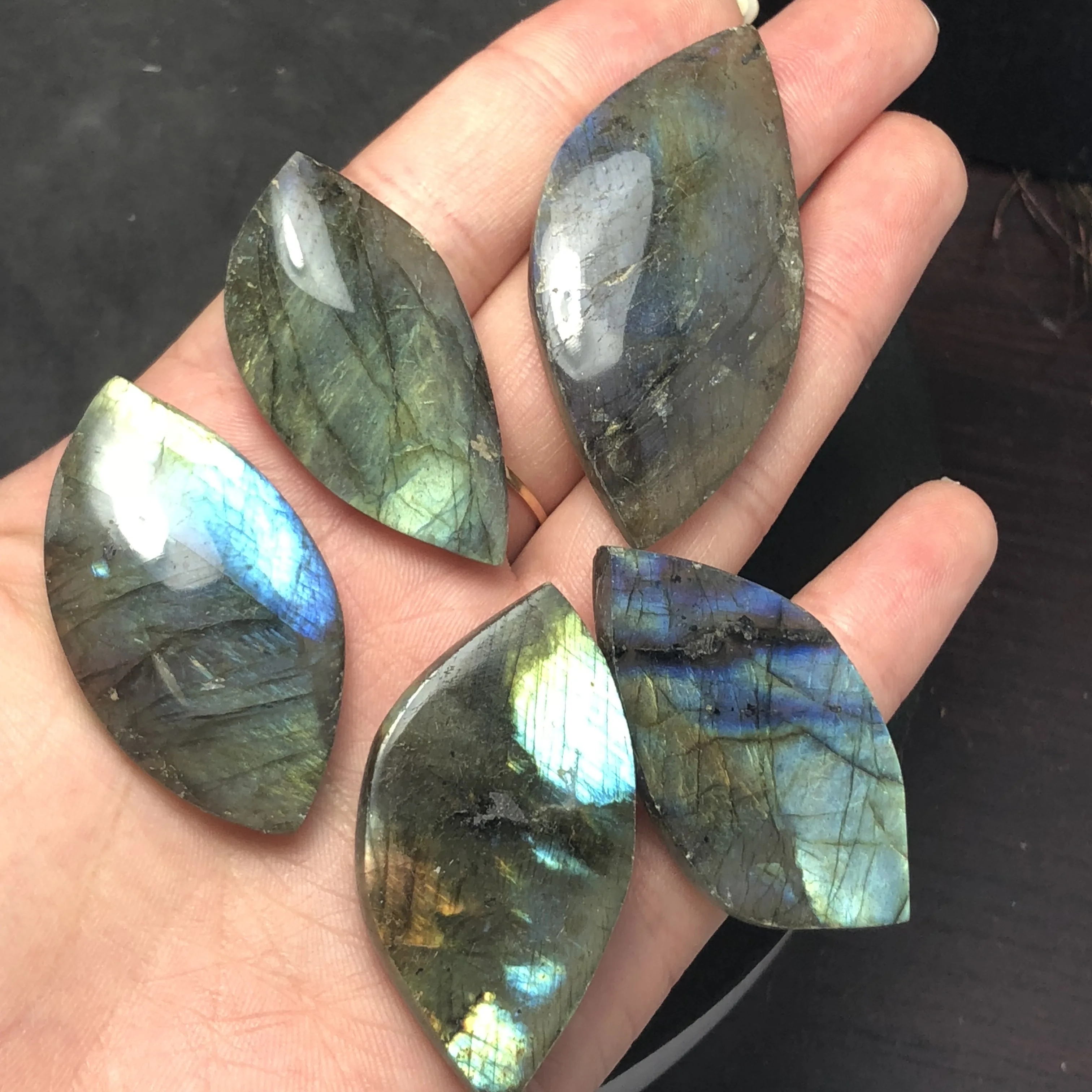 5 шт. натуральный полированный Лабрадор Камень Лист резьбы сделать