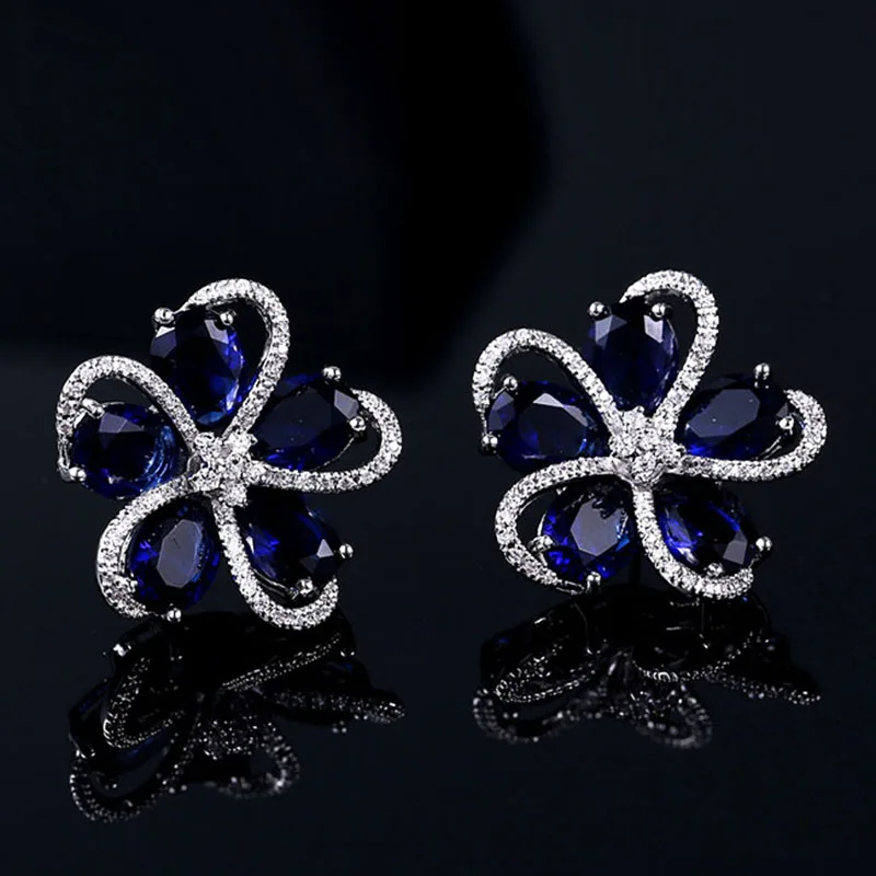 Классические серьги-пусеты с цветами белого/розового золота женские