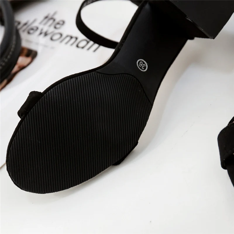 2019 г. женские летние классические мохнатые сандалии на низком каблуке 5 см милые